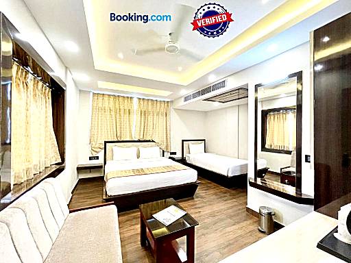 Hotel A ONE pride ! Puri fully-air-conditioned-hotel near-sea-beach-&-temple with-lift-and-parking-facility restaurant-availability